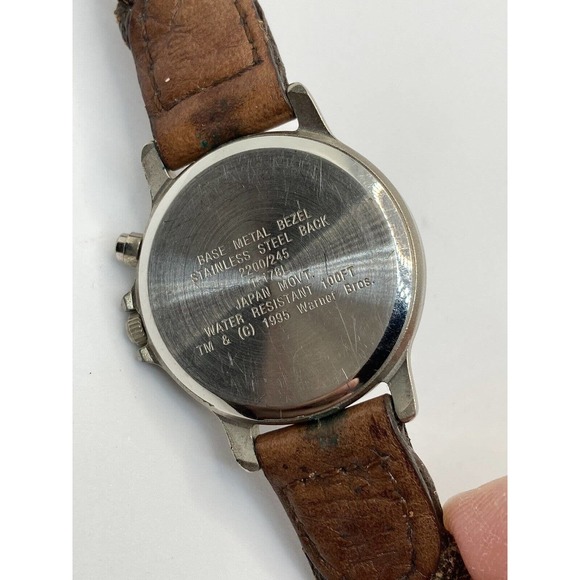 Vintage Armitron InstaLite Tazmania Warner bros 1995 Leather Band Watch New Batt main image 8